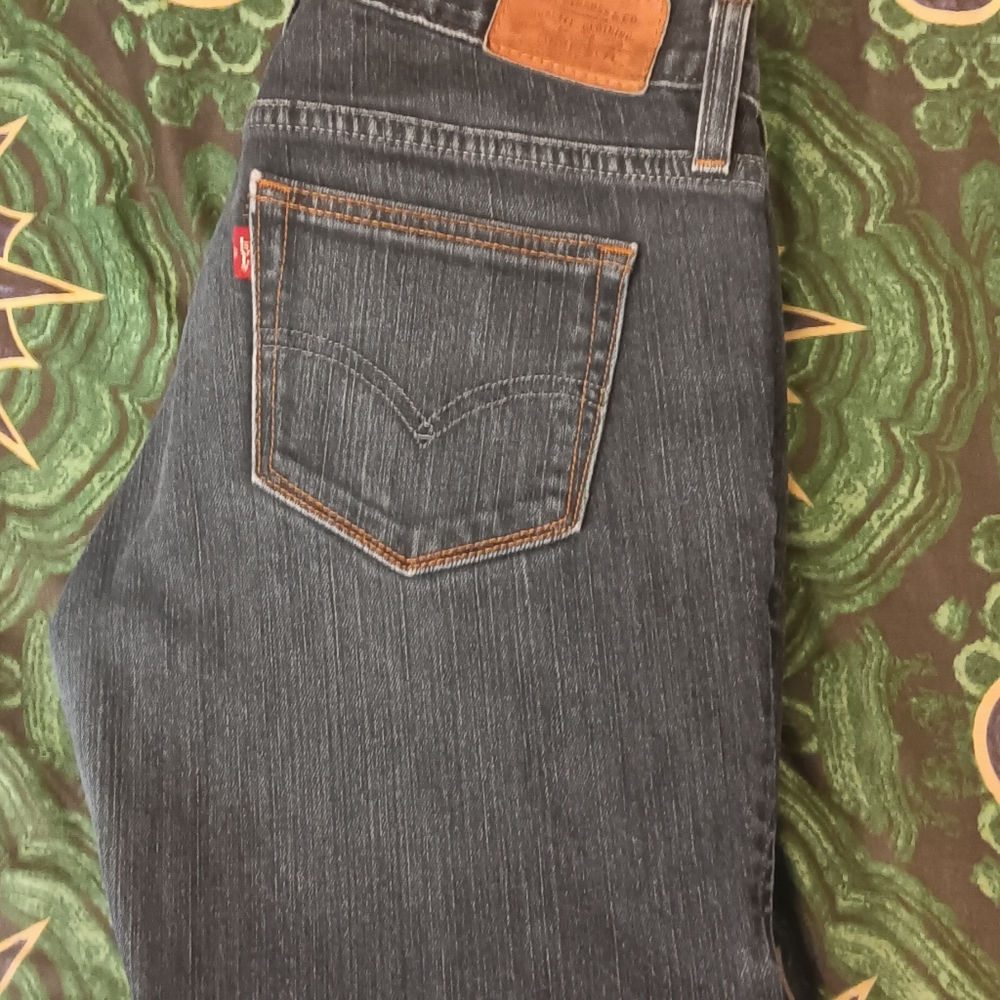 Levi's Ultra Low Skinny 521 Size 6 Short Dark Wash
